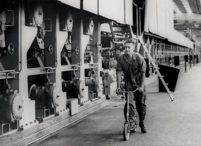 Ted Rigetti using a scooter