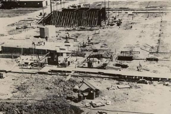 Slushing Department - 17 October 1952