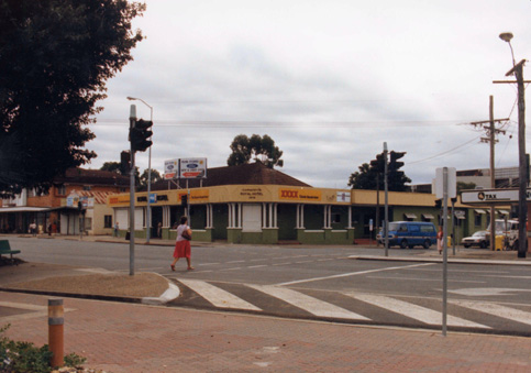 Carmody's Royal Hotel in 1987