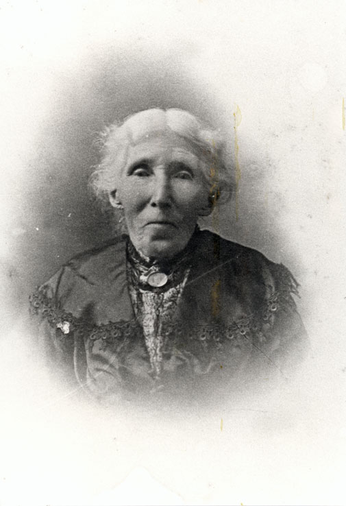 Mrs E. Wright