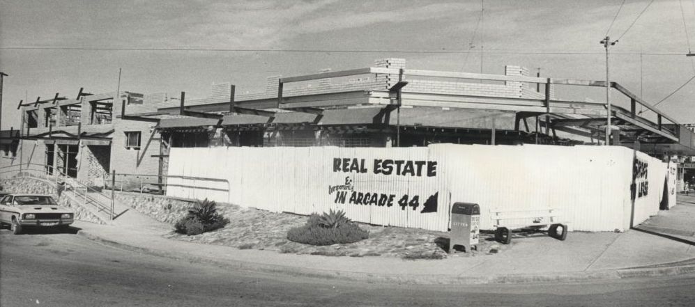 Centrepoint Plaza under construction