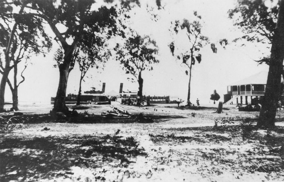 SS Koopa at the Bongaree Jetty, ca. 1913