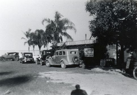 Deception Bay Kiosk, Bayview Terrace Deception Bay, ca. 1935