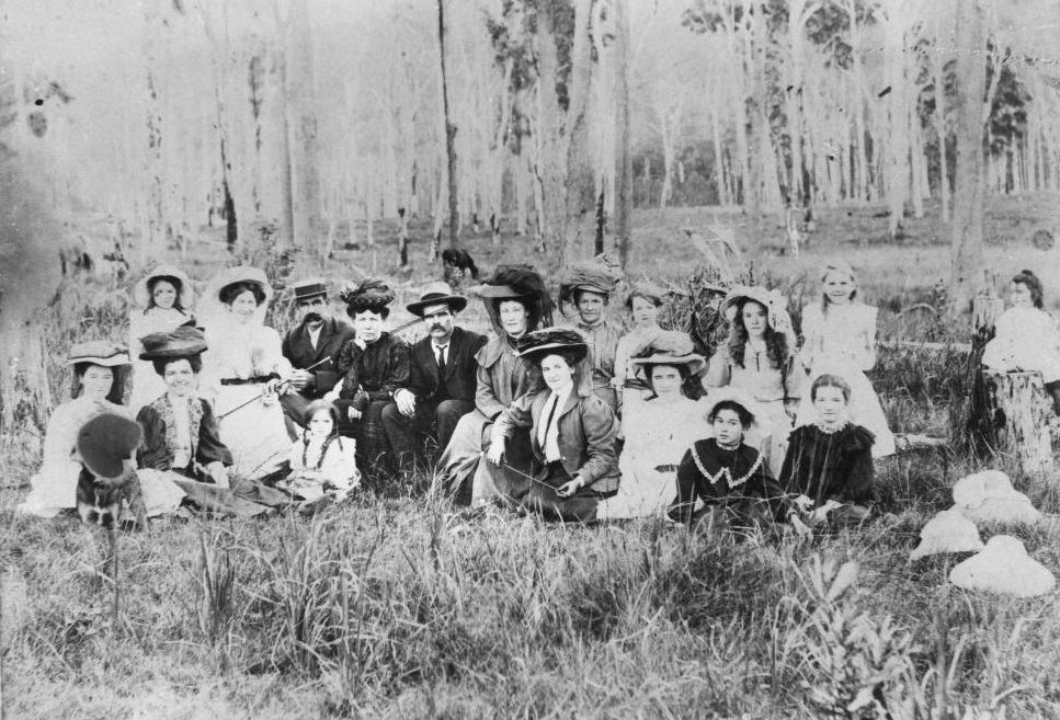 Easter Monday Picnic in the very early years, ca. 1920