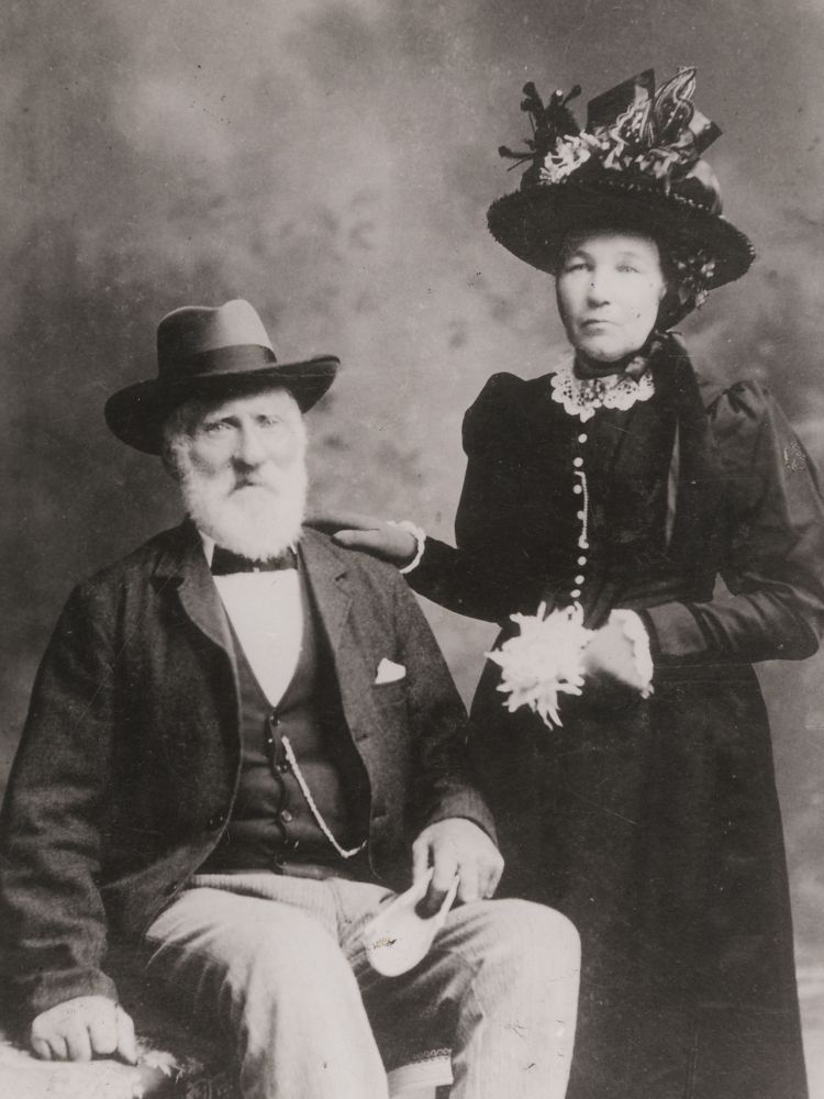 Mr and Mrs John Doyle, ca. 1900s