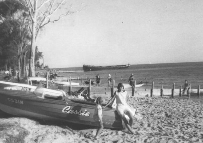 Old wreck near Buckley's Hole