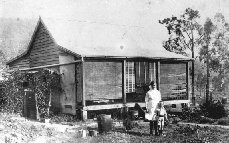 Unidentified Woodford residence, ca. 1890