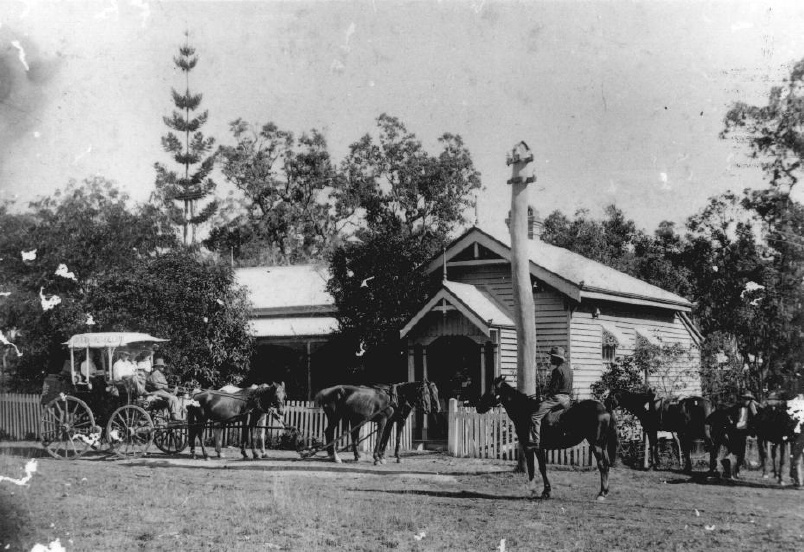 Woodford Post Office in 1912