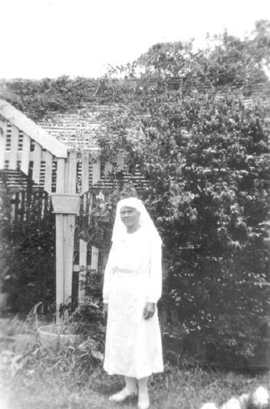 Confirmation outfit, 1938