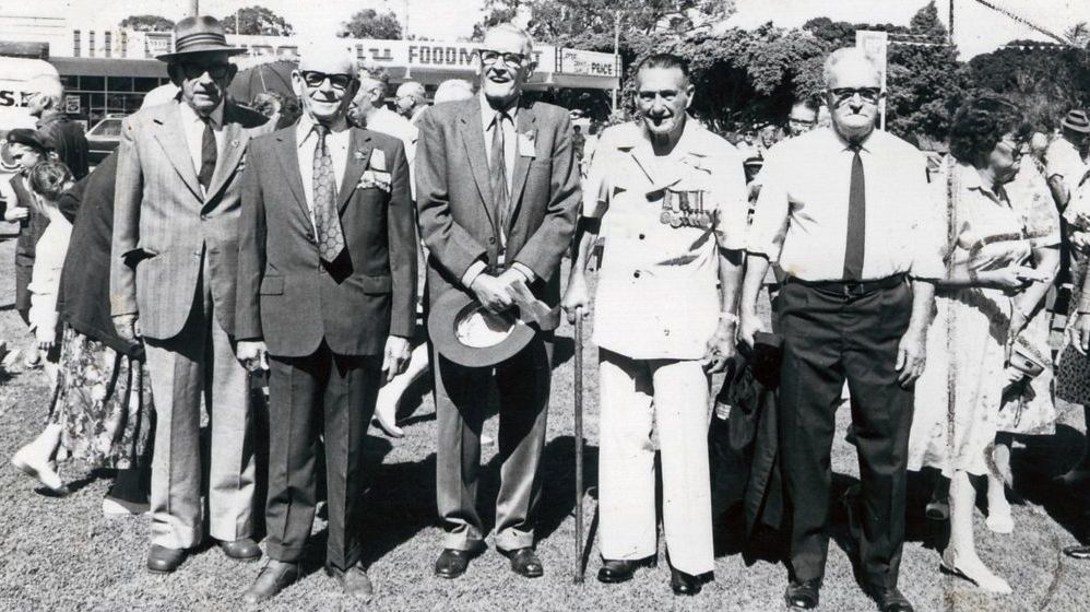 Veterans of WWI at an Anzac Parade on Bribie Island in 1978