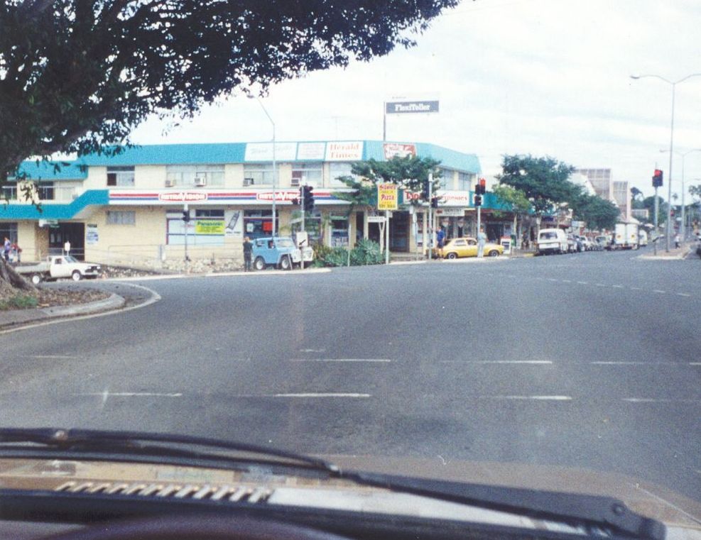Corner King Street and Morayfield Road Caboolture as it appeared in 1999