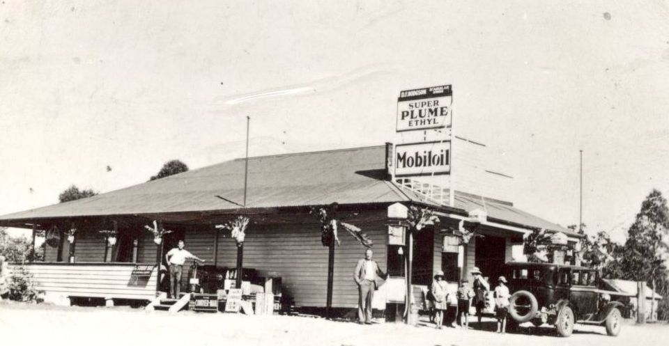 D'Aguilar Store in the 1930s