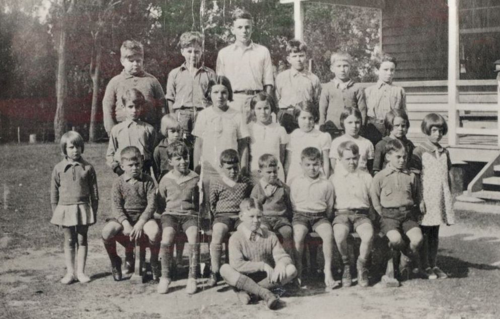 Pupils at Delaneys Creek School in 1934