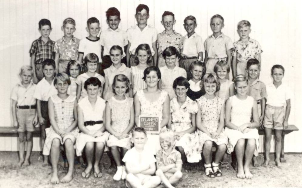 Pupils at Delaneys Creek School in 1961