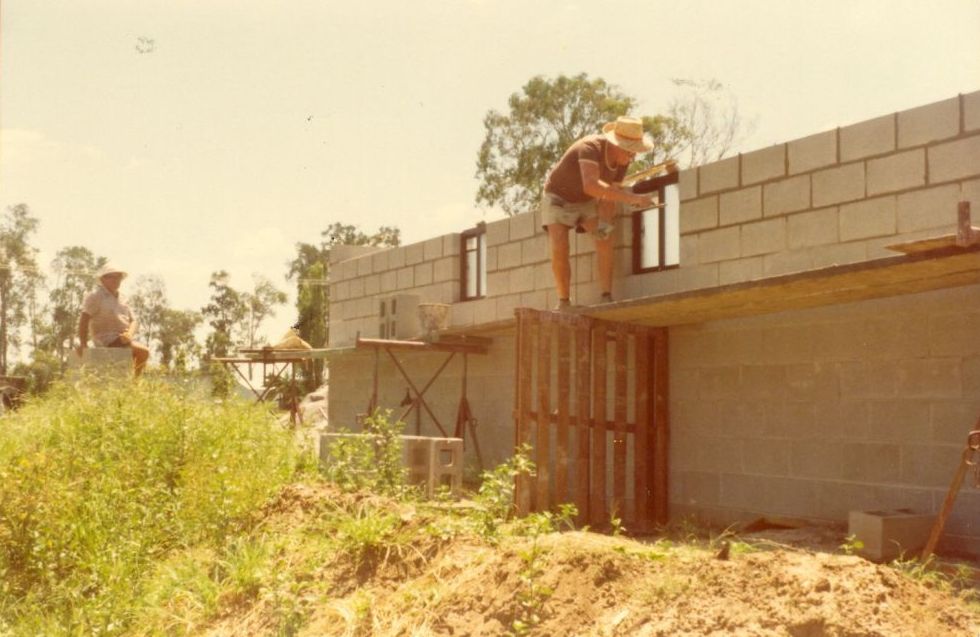 John (Jock) Black (also known as Scotty) working on a wall of the new Donnybrook Bowls Club building