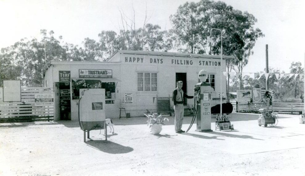 Neville Osborne at his Shell service station in Deception Bay, ca. 1959