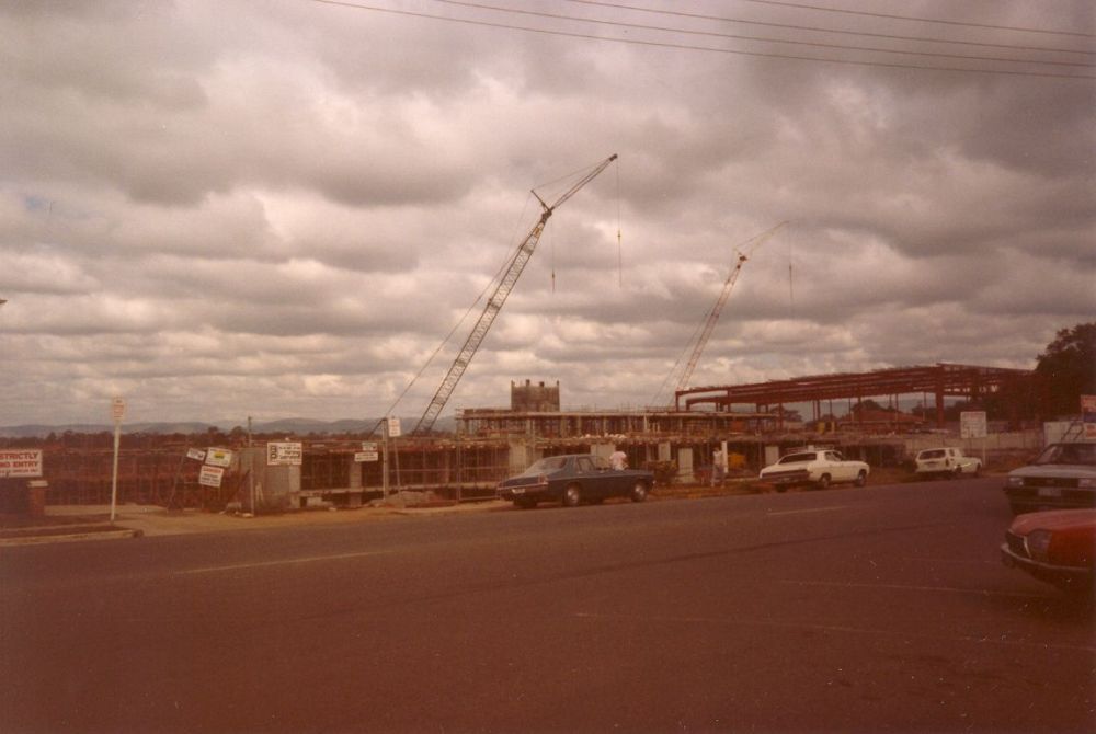 Construction of Caboolture Park Shopping Centre, ca. 1986