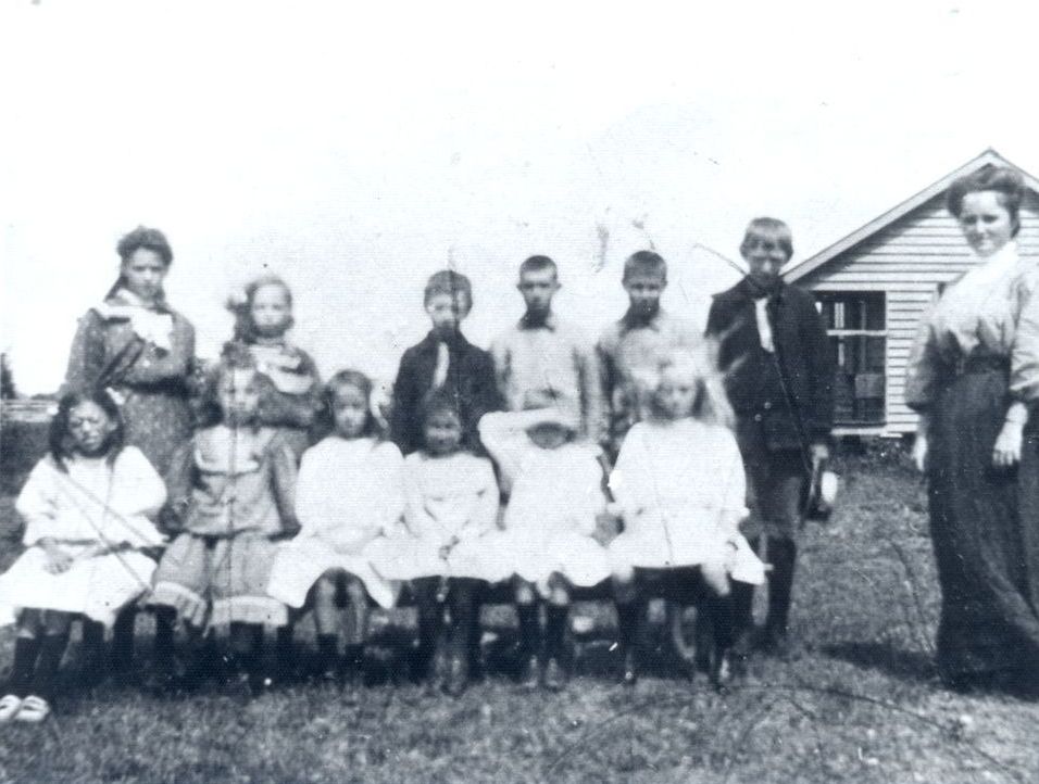 Teacher Lily Bennett and pupils of Toorbul Point School