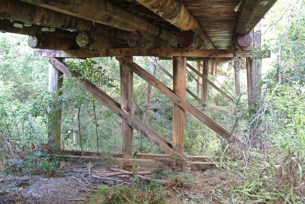 View of Gregor's Creek Bridge, prior to its demolition and replacement