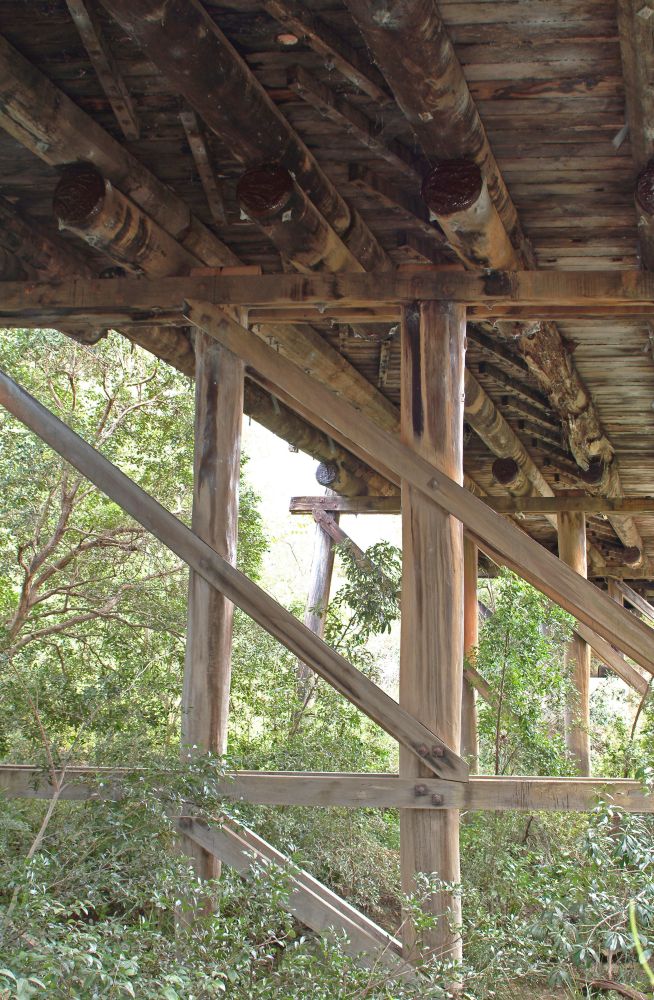 Underneath Gregor's Creek Bridge, prior to its demolition and replacement