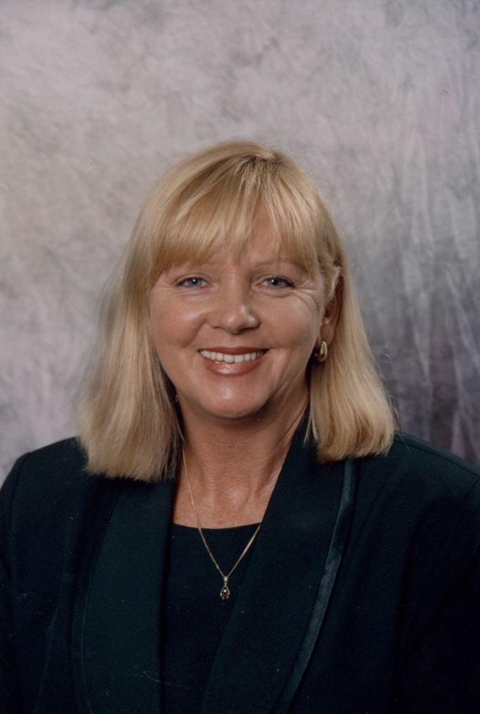 Cr L. (Lynette) Devereaux