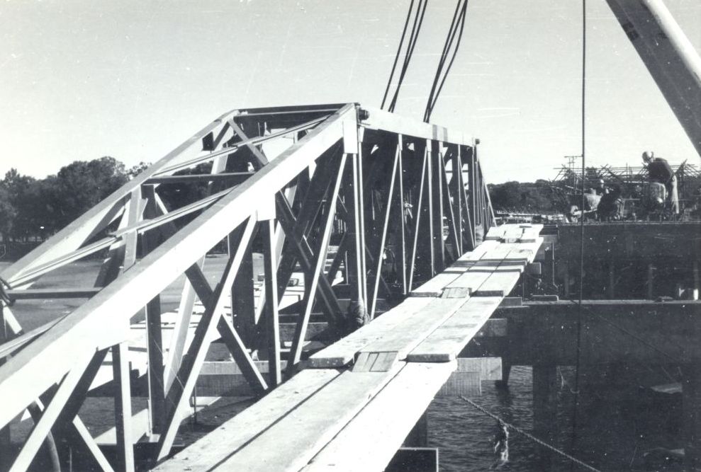 Construction of the Bribie Island Bridge