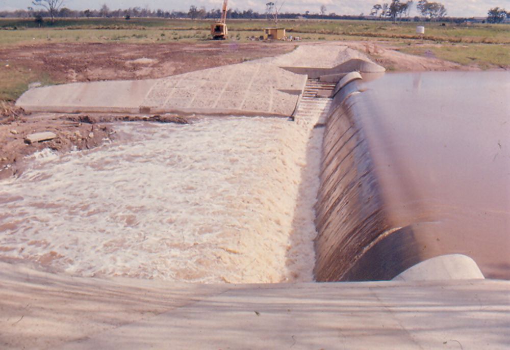 Caboolture River weir in flood on 1 November 1976