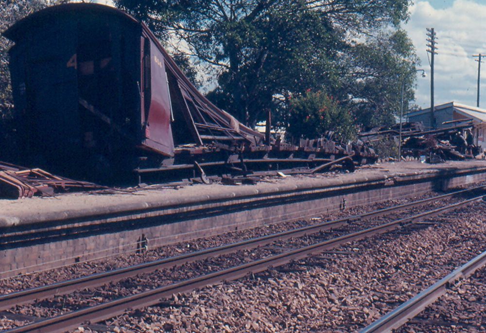 Train wreck at Narangba Railway Station on 9 June 1970