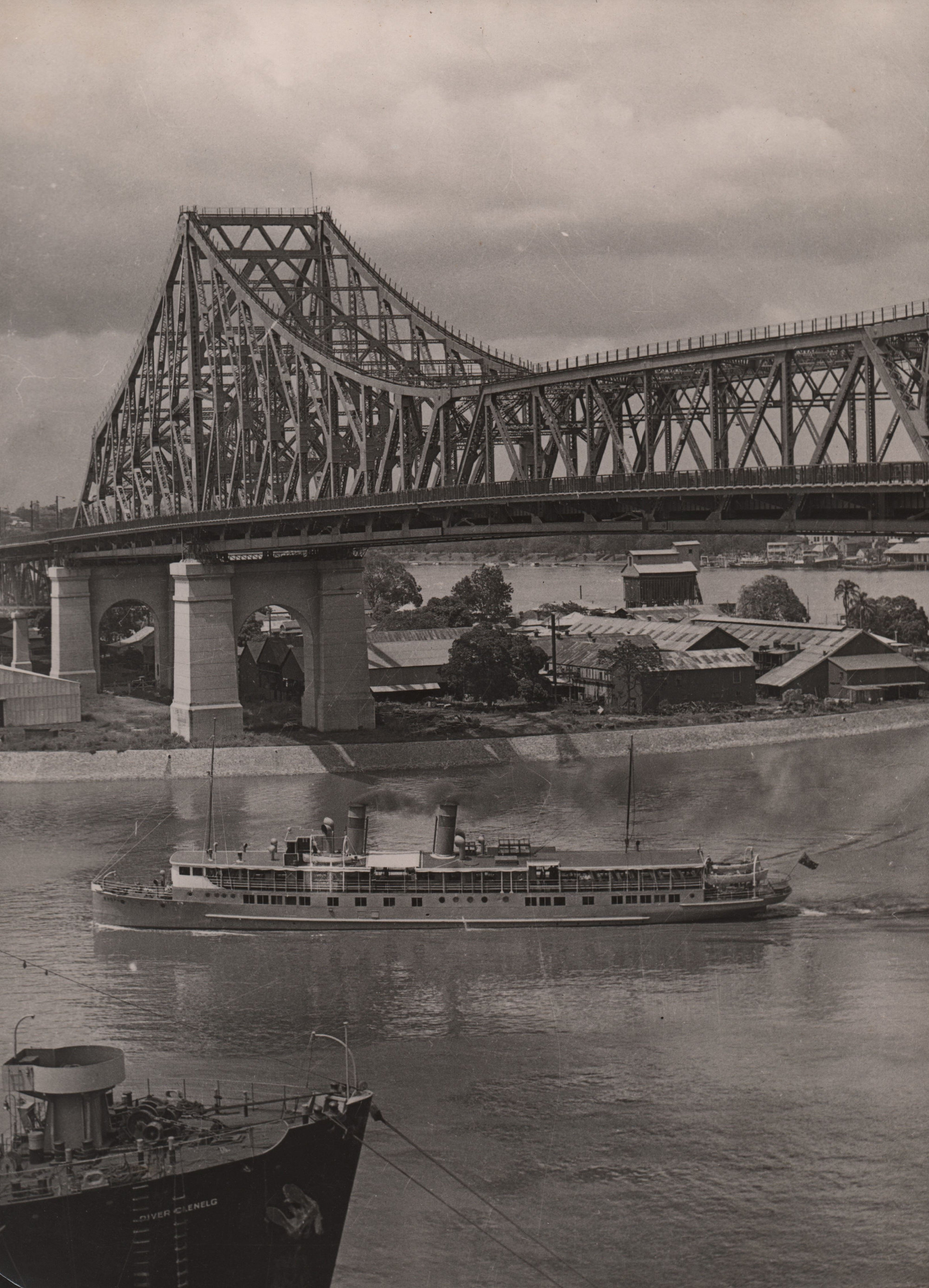 SS Koopa under the Story Bridge Brisbane