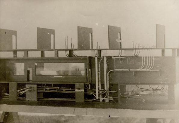 Miniature design figure