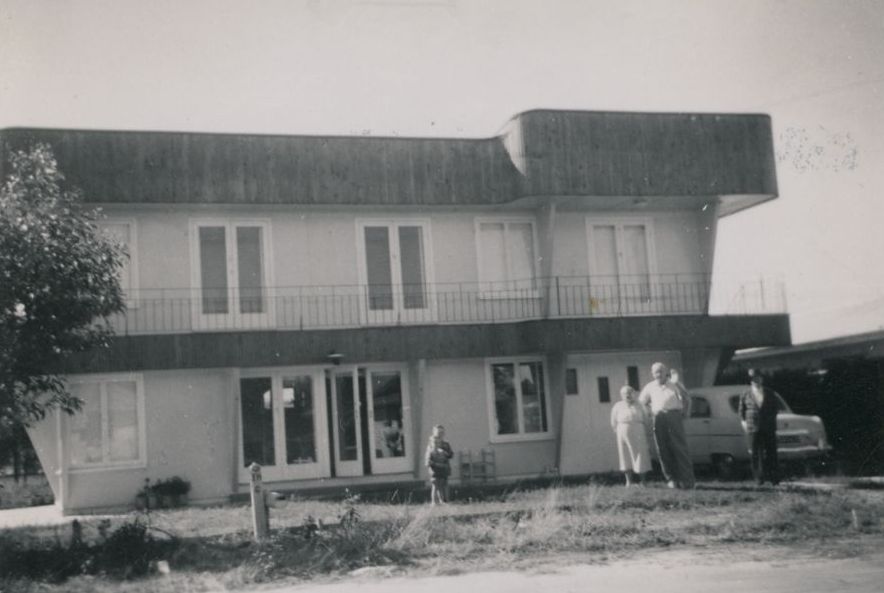 Grant Street Holiday