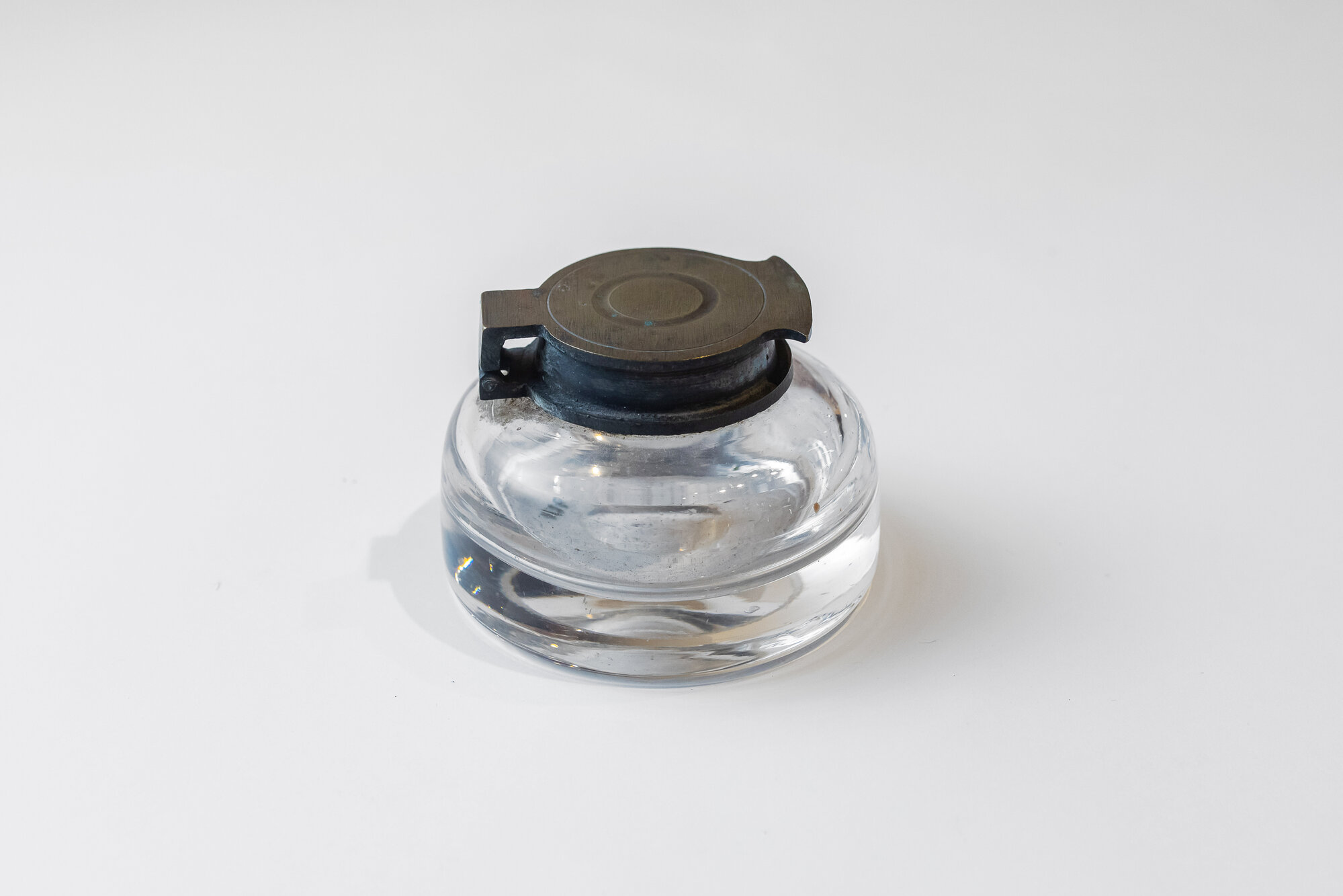 Glass inkwell - Heavy blown glass with brass top