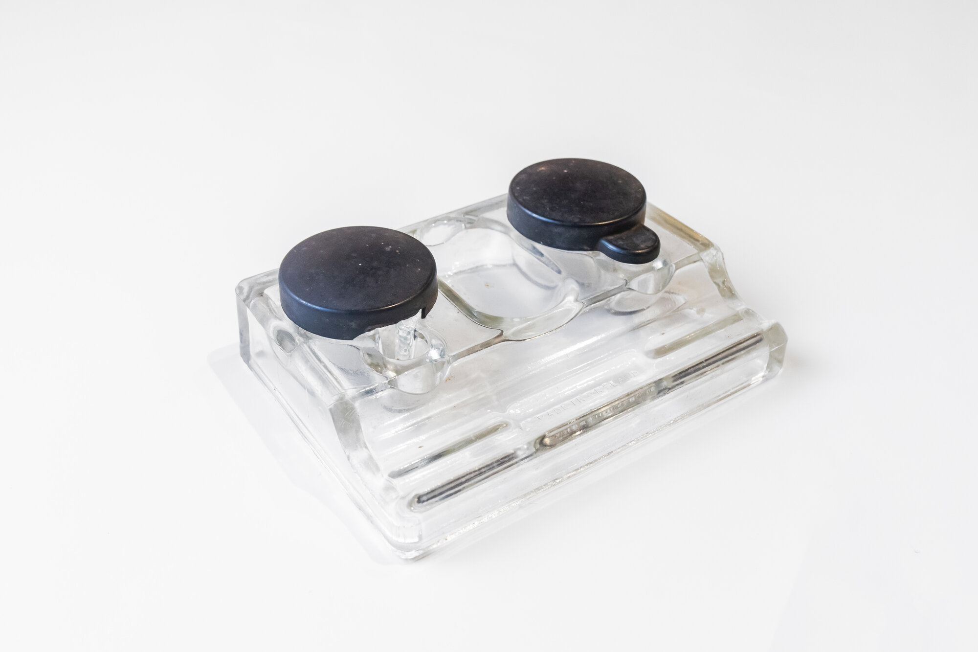 Inkwell and pen rest set - Moulded glass with Bakelite lids