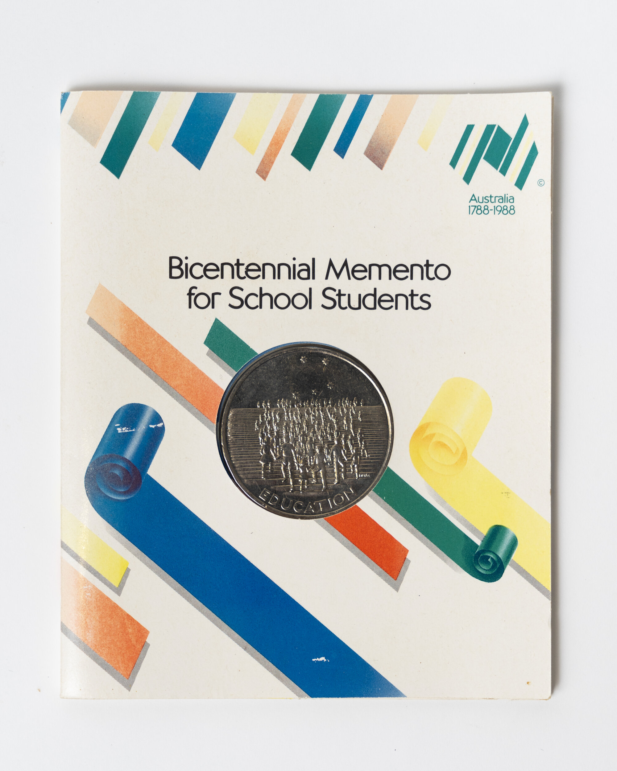 Bicentennial souvenir coin
