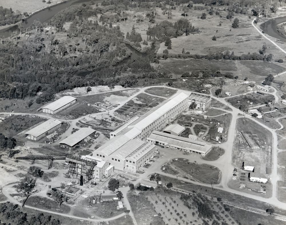 Aerial view of the Australian Paper Manufacturers (APM) Petrie Mill, ca. 1957