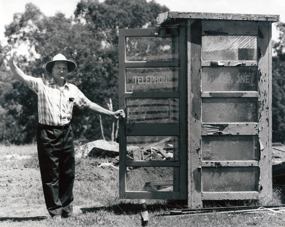 Old telephone box, North Pine Country Park