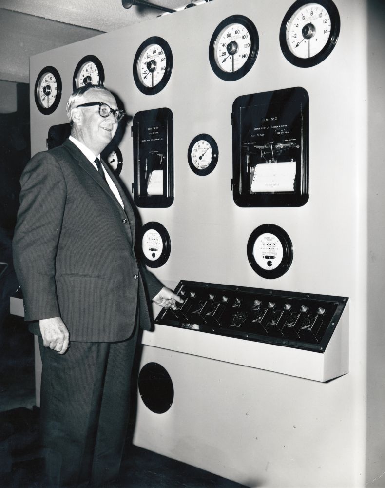 Official opening of the North Pine Water Supply Scheme at Petrie, 22 April 1961