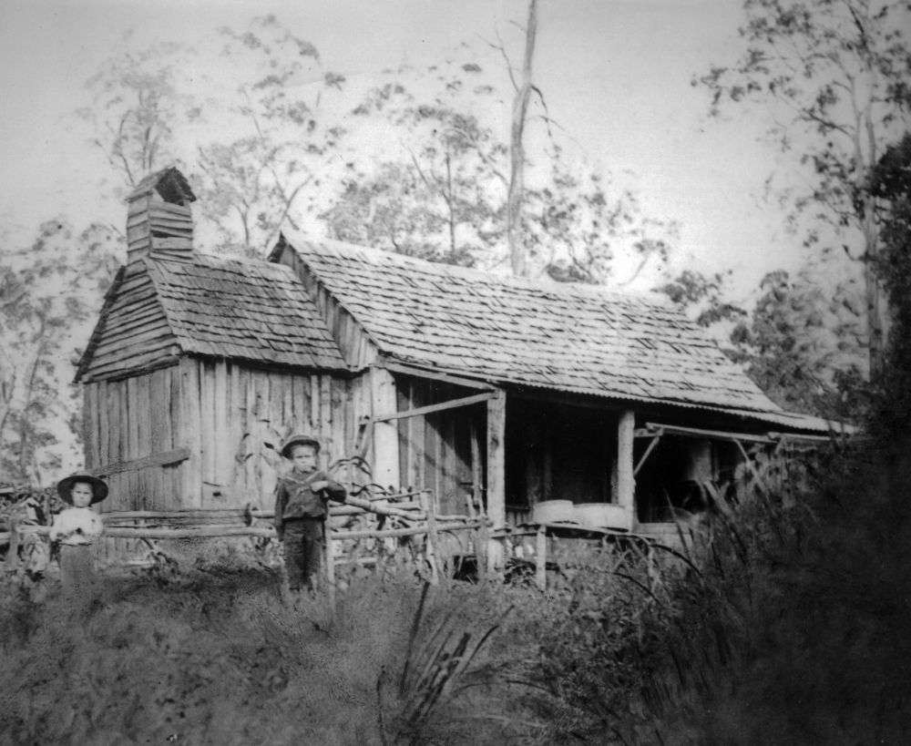 Greensill's slab timber cottage, ca. 1900