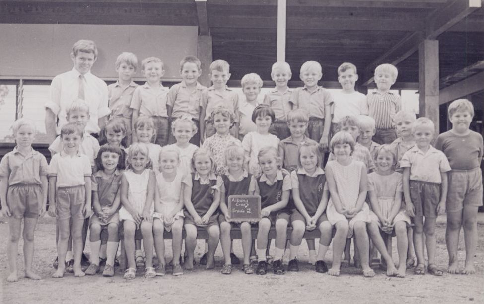 Albany Creek State School, Grade 2 students, 1970