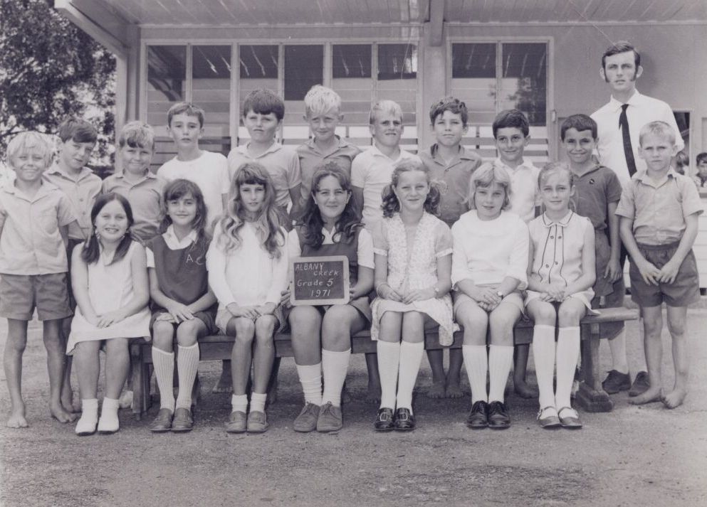 Albany Creek State School, Grade 5 students, 1971