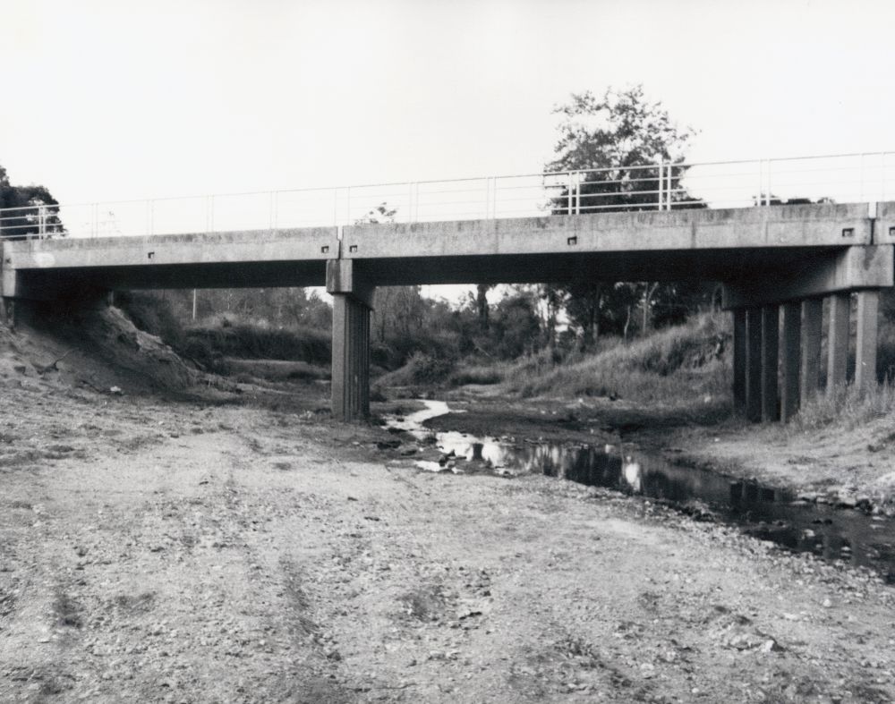 Dawson Parade Bridge, Arana Hills, 1975