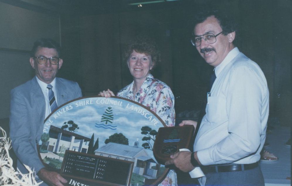Presentation of Pine Rivers Shire Council 1992 Landscape Awards