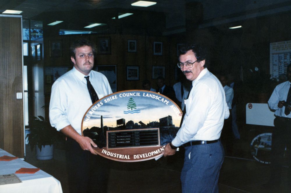 Presentation of Pine Rivers Shire Council 1992 Landscape Awards