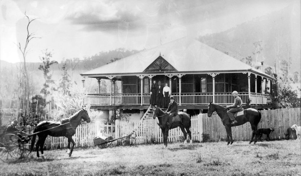 The Morrison family home in the Samford Valley, 1907