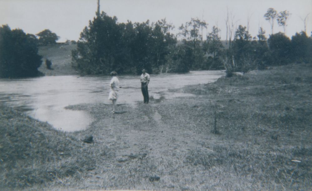 Quinn's Crossing - North Pine River in flood, ca. 1930
