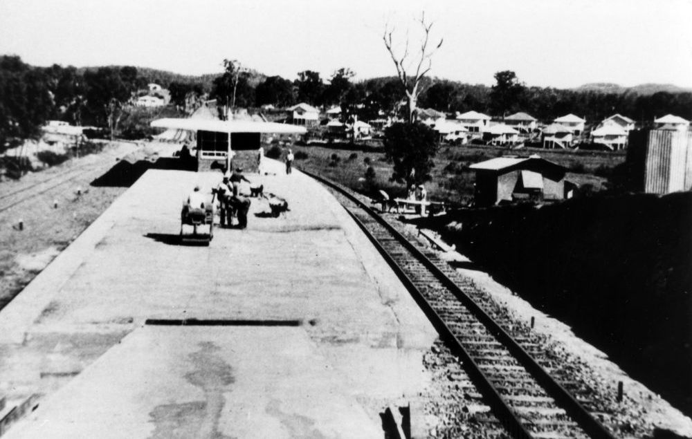 Keperra Railway Station under construction