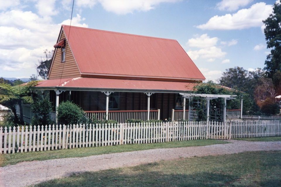 North Pine Country Park in 1995 - Todd's Cottage