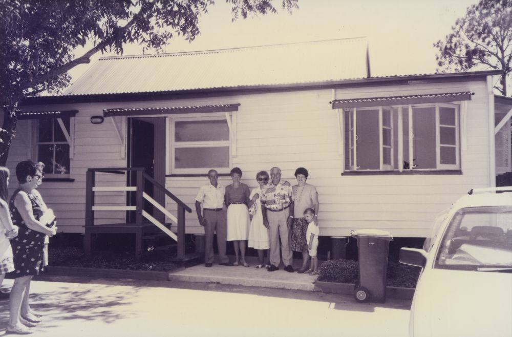 Opening of King's Cottage, 18 Dayboro Road Petrie on 4 March 1995
