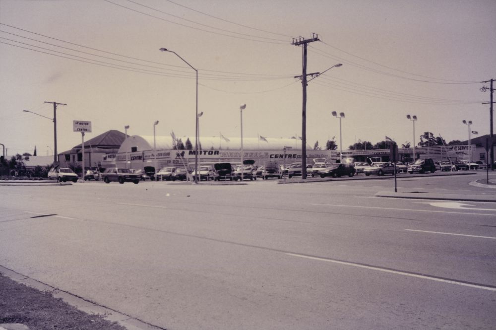 Bull Motor Wholesale Centre Pty Ltd, Gympie Road Strathpine, 1995