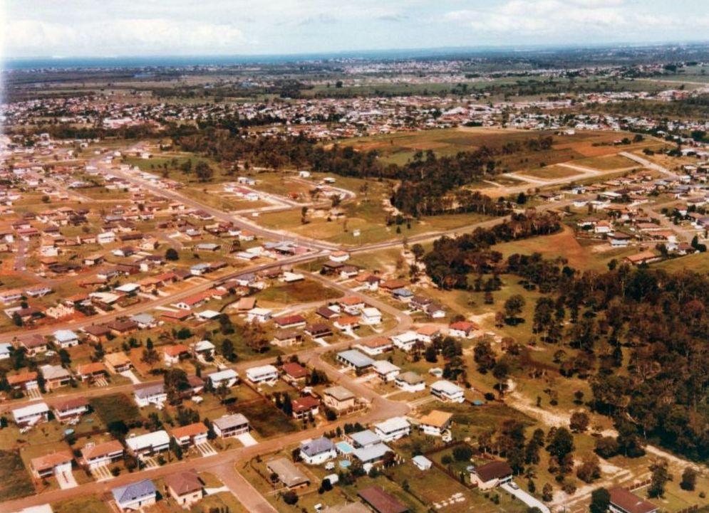 Aerial photograph of Bray Park area before 1983